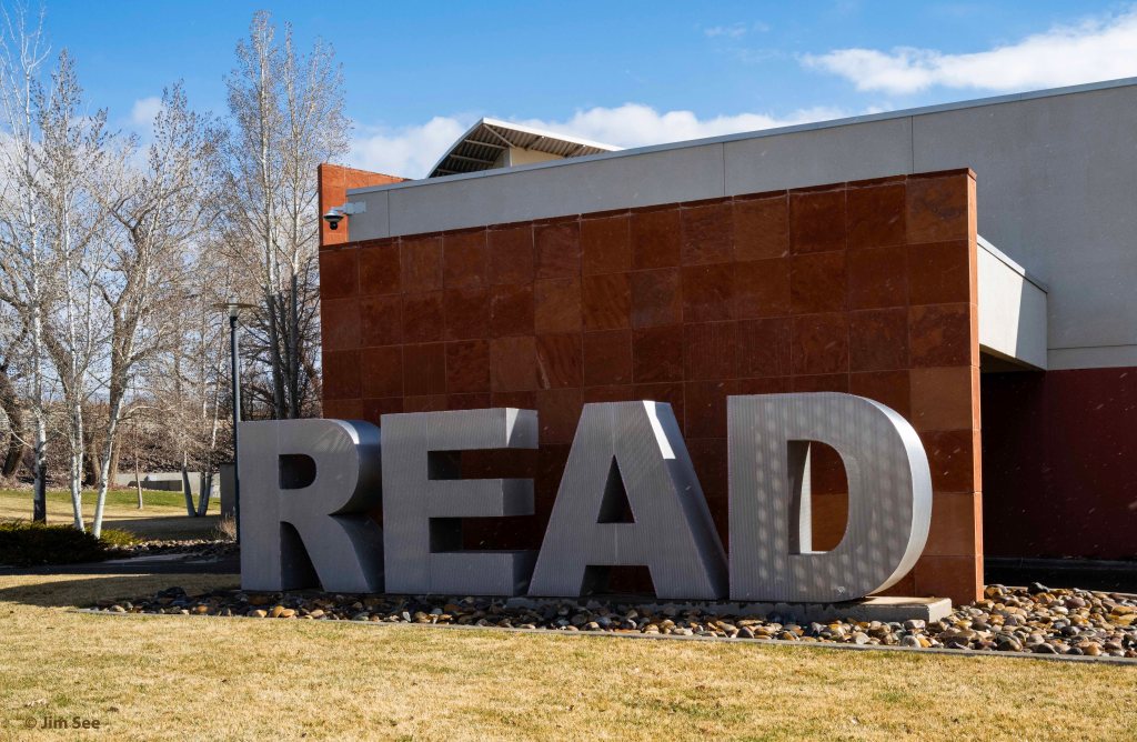 Farmington Public Library